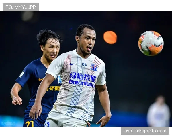 桑德兰冲超势头强劲,稳健表现引关注 桑德兰冲超势头强劲,稳健表现引关注