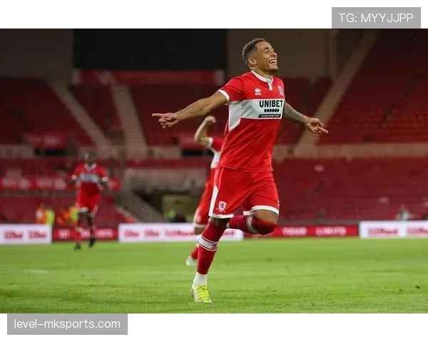 巴尔韦德：对比基米希——多面手中场的不同路径