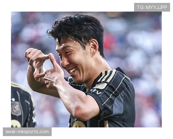 孙兴慜对年轻队友的指导作用解析